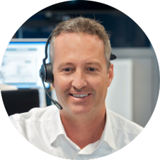 Deuren verkoopmedewerker met headset