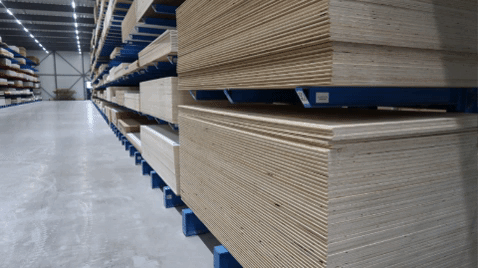 Underlayment in magazijn 