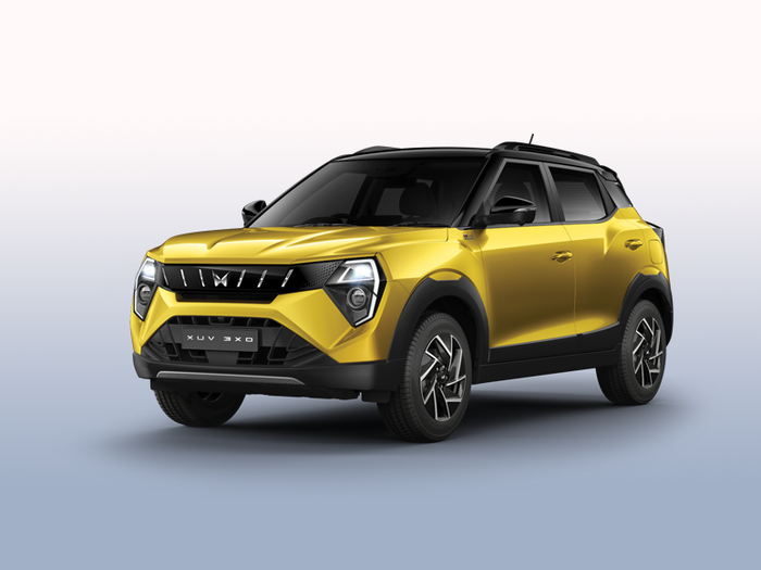 Mahindra XUV 300