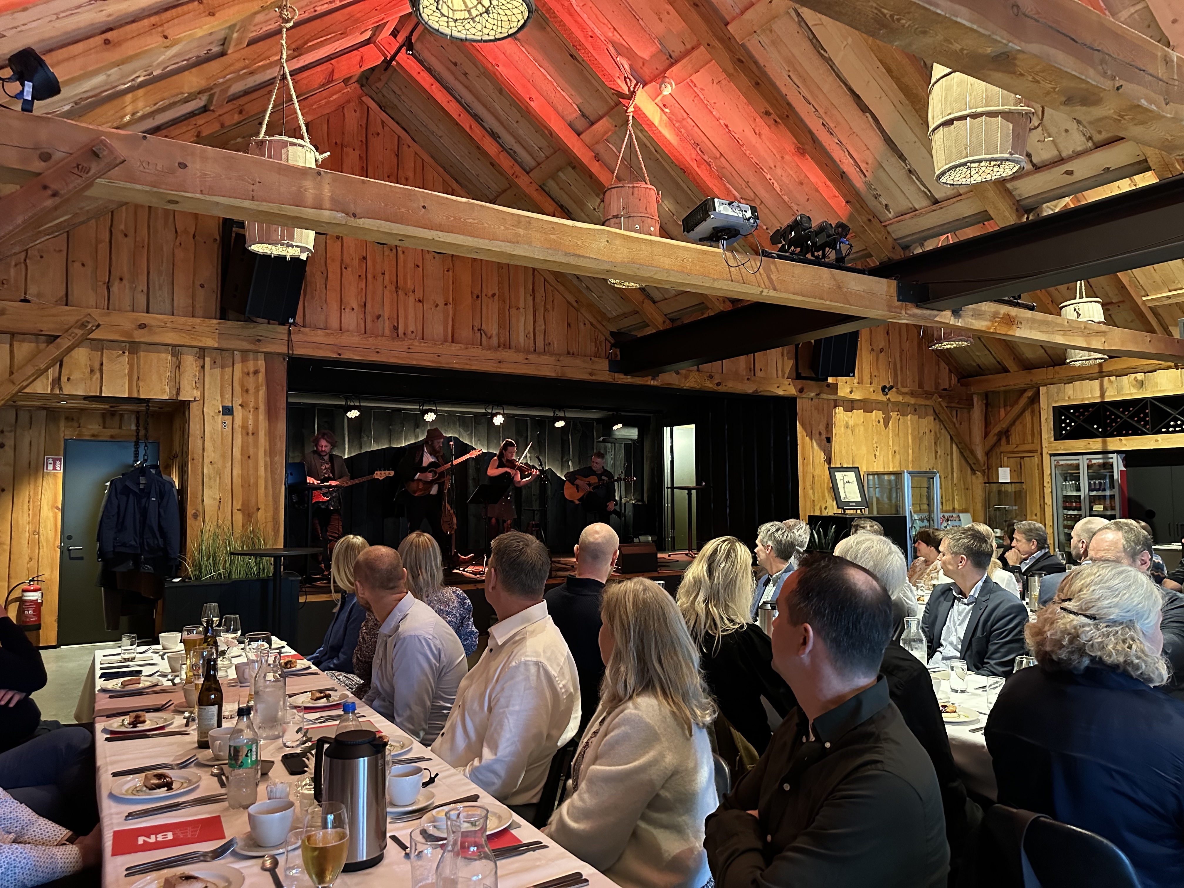 Årsmøte og årsfest på Kulleseidkanalen