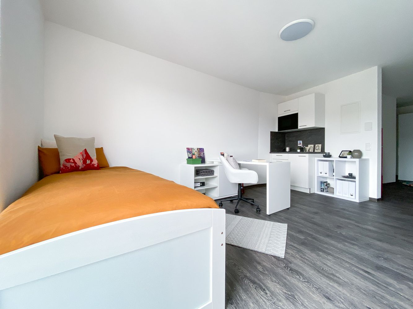 Apartment Lux ab 01.04.2026