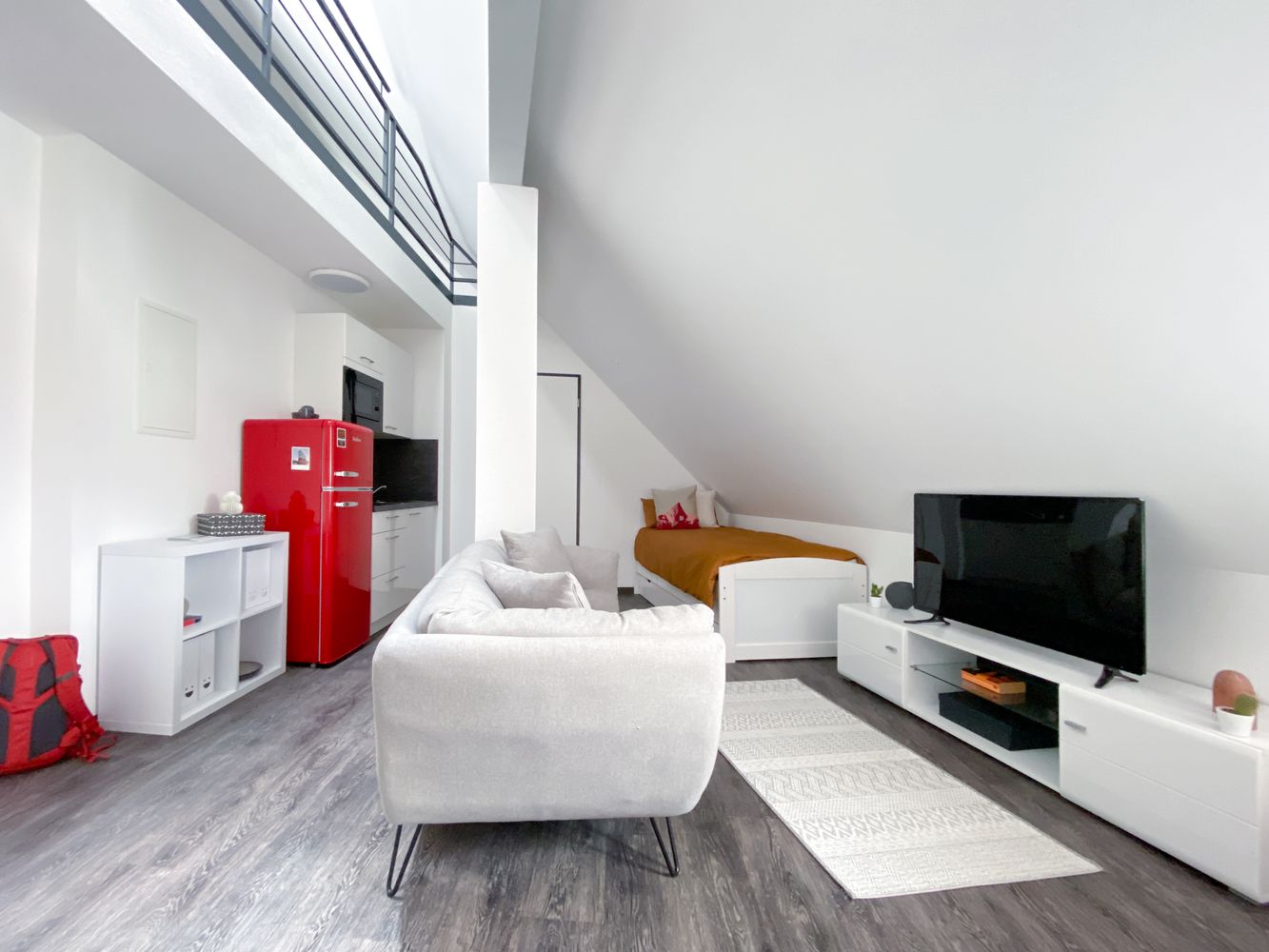 Loft Apartment ab 01.05.2026