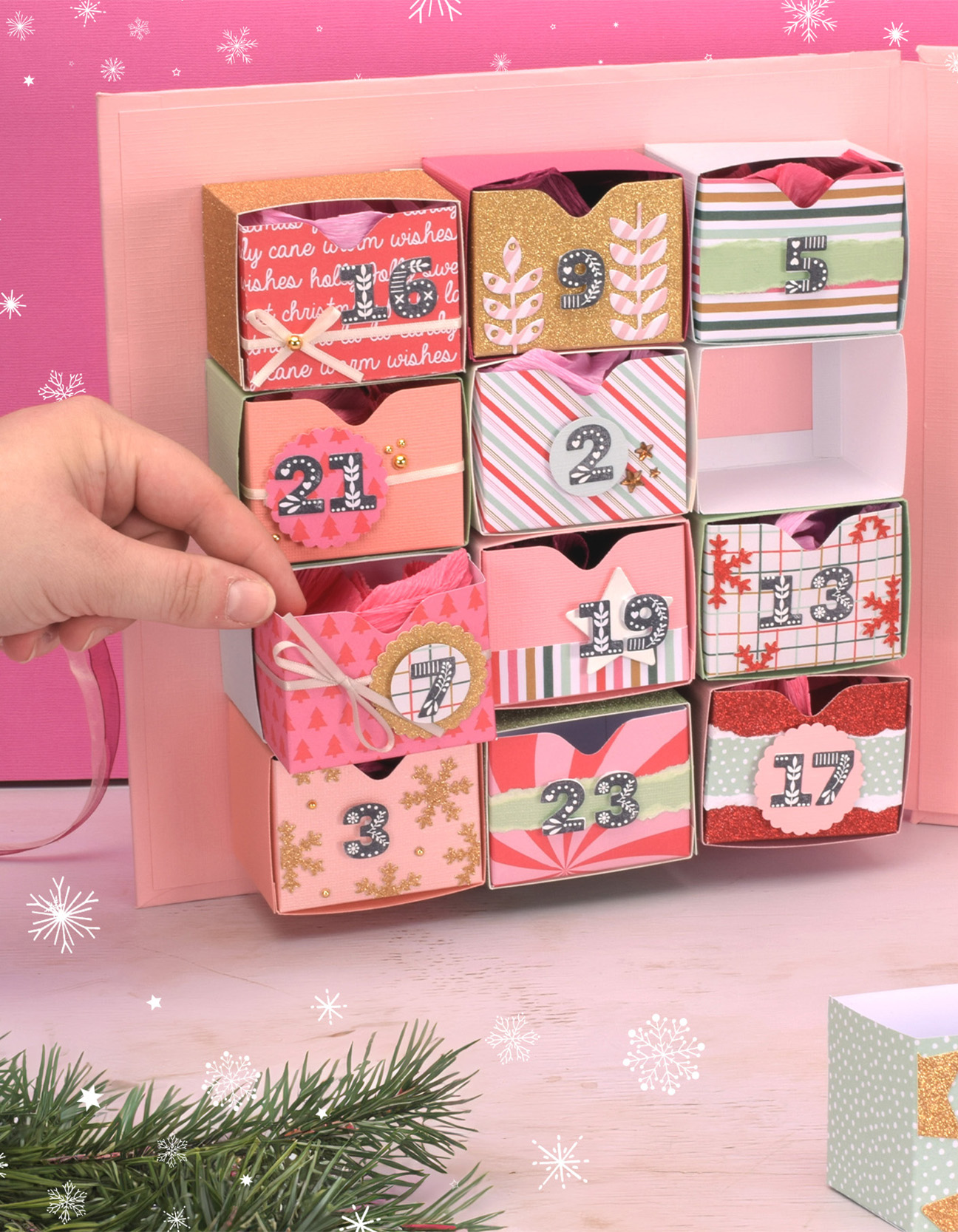 DIY : Calendrier de l'Avent fait maison avec des boîtes - Thumbnail