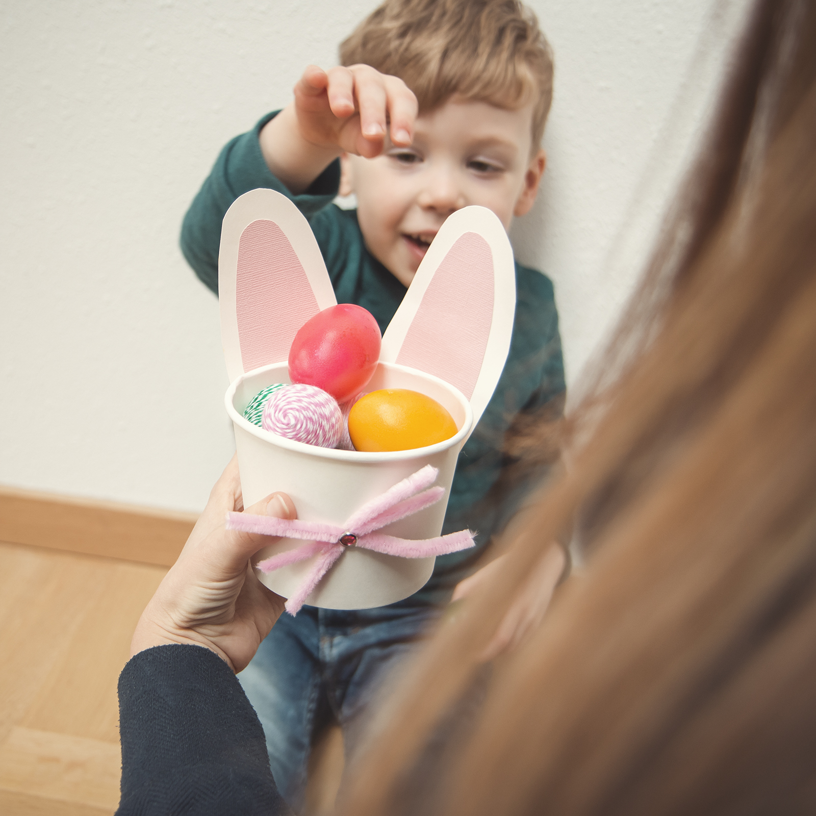 Oster-Bastelprojekte zum Machen mit Kindern