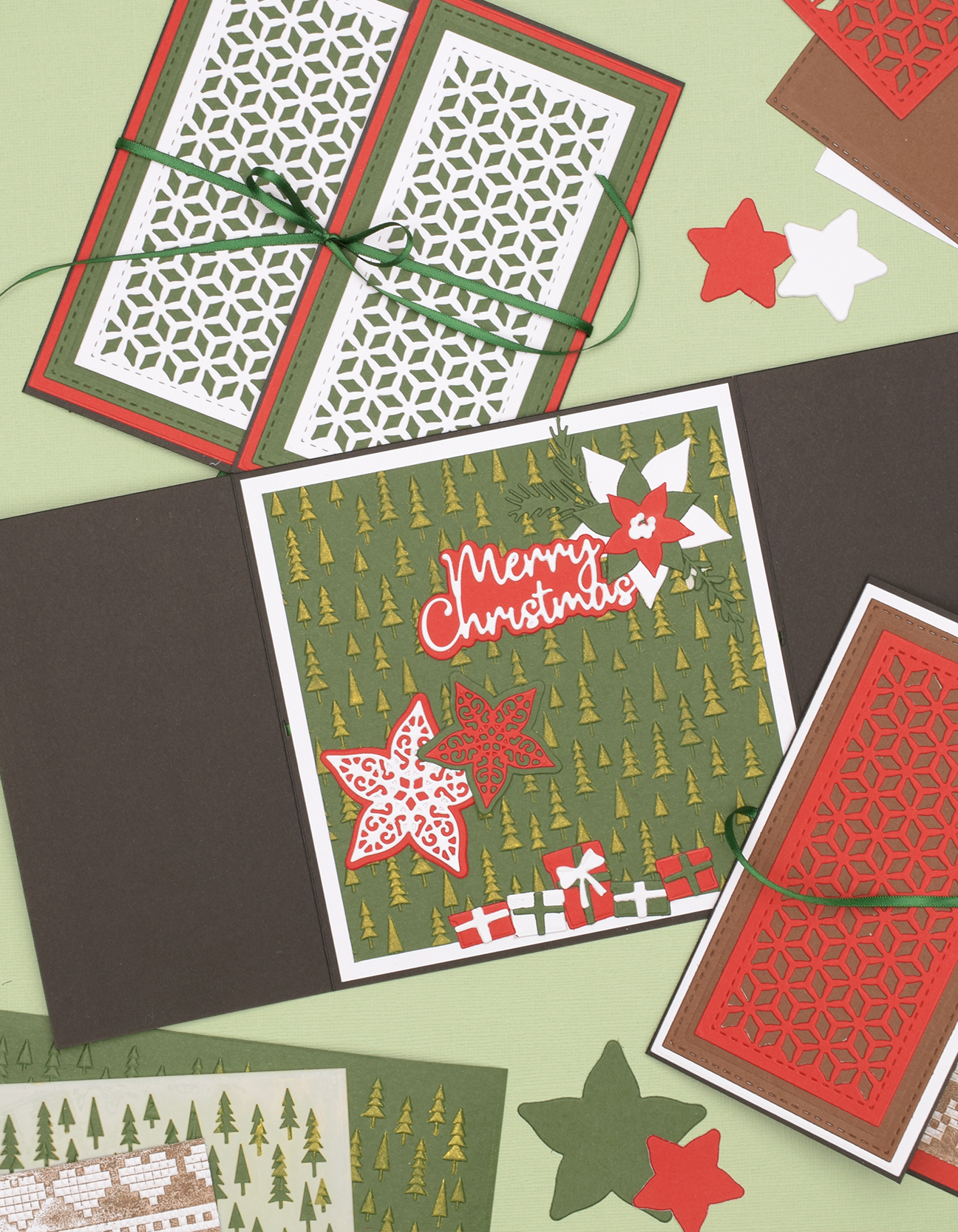 Make a Christmas Card with the Big Shot A4 Starter Set - Thumbnail