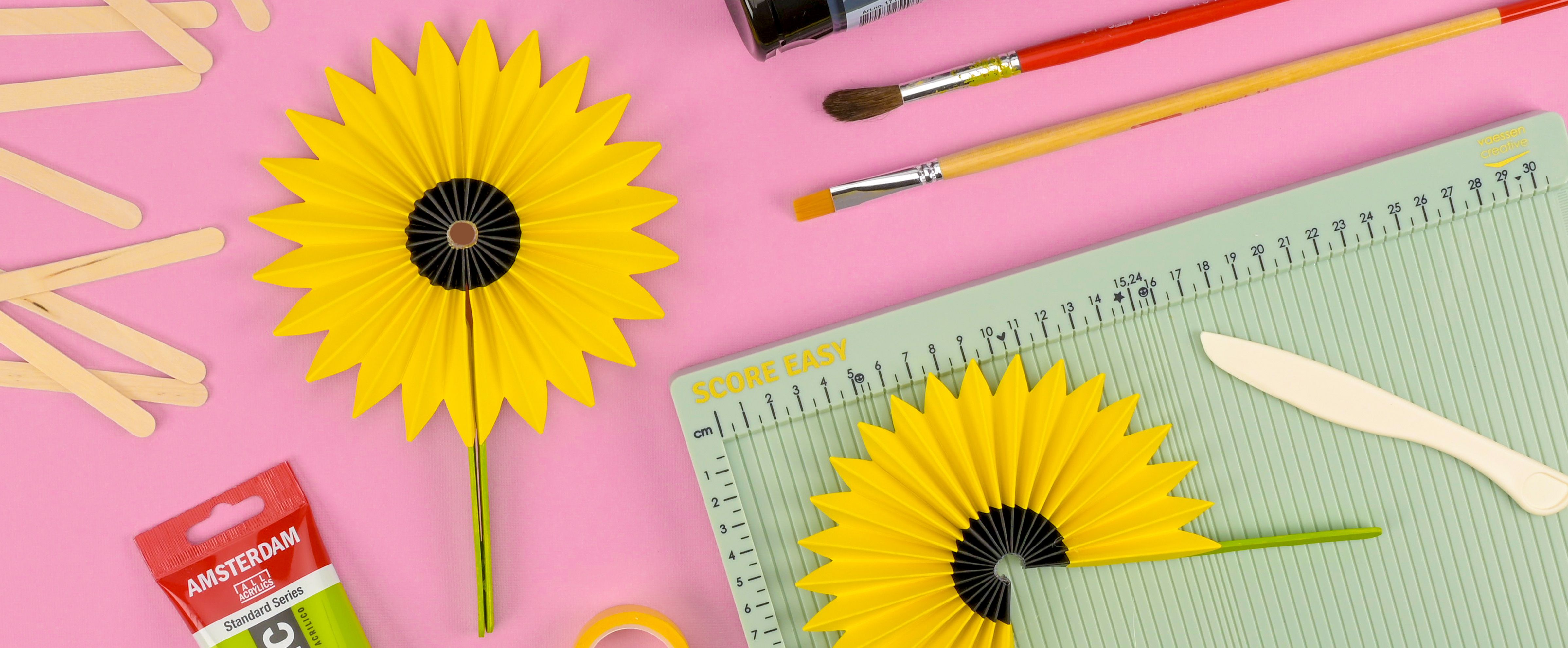 3D zonnebloem vouwen van papier met score board