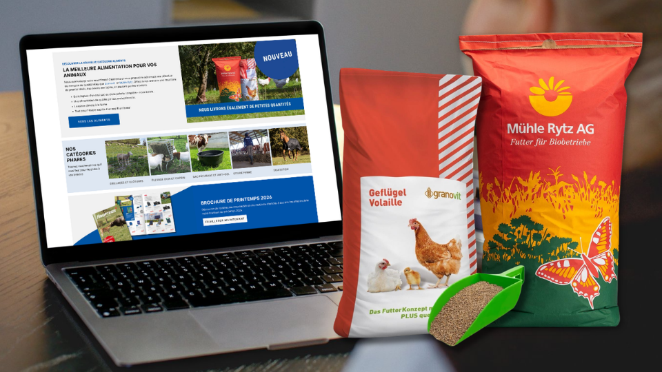 Ordinateur portable affichant la catégorie alimentation animale du site Hauptner.ch en arrière-plan, avec deux sacs de fourrage des marques Granovit et Mühle Rytz au premier plan.png