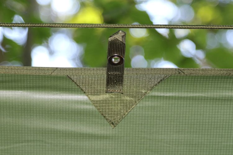 YONC Outdoor Tarp JONAS - olive-sosonline.ch-3.JPG