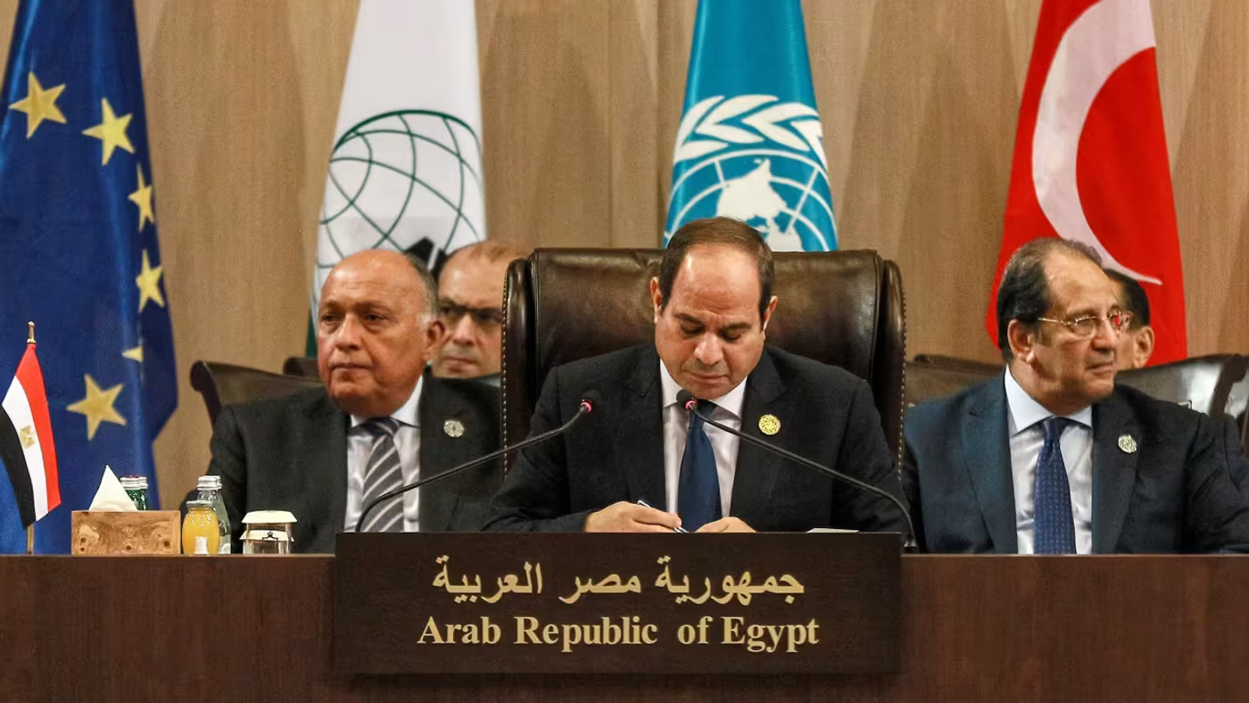 Al-Sisi nomina nuovi vertici nell’intelligence: cosa cambia per l’Egitto