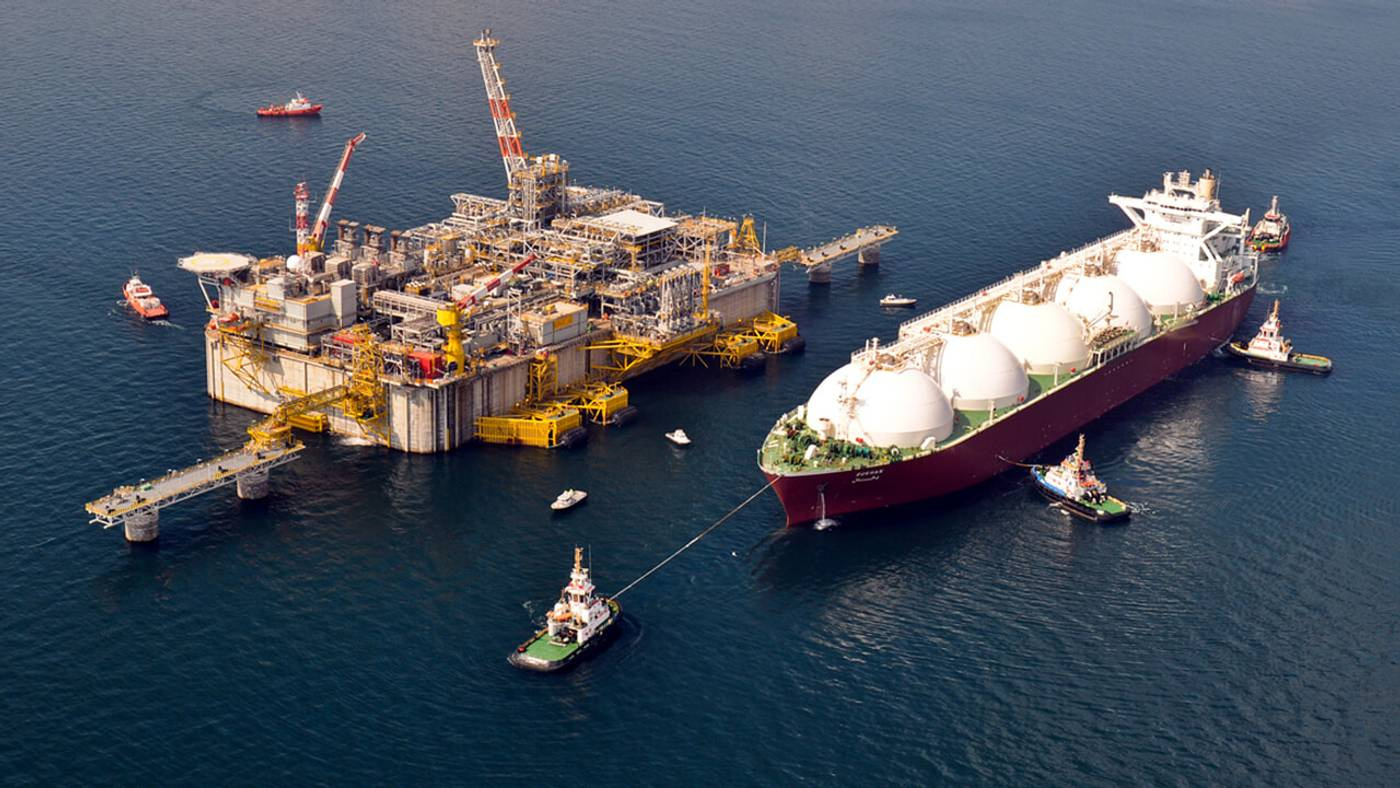 Il GNL al centro della strategia di ENI: la firma del contratto a lungo termine con il Qatar