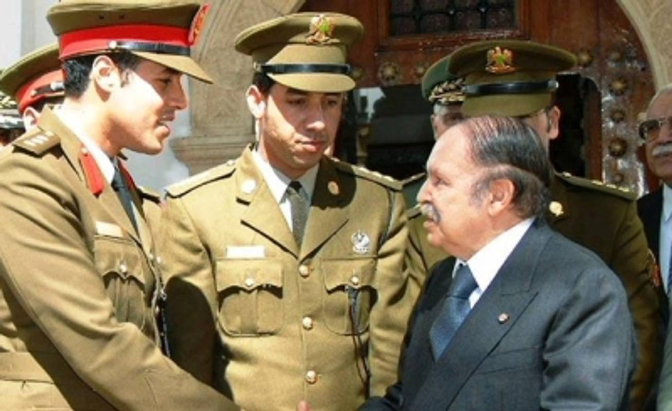 Bouteflika IV e gli intrighi del pouvoir