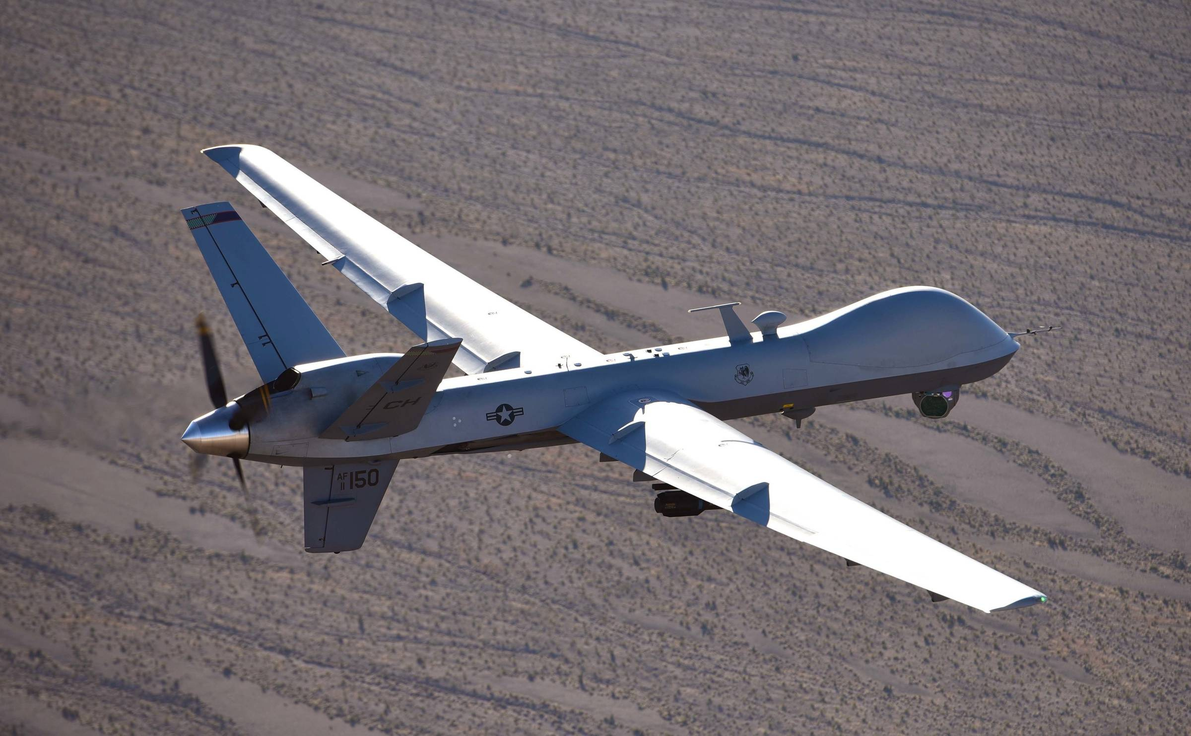 Drone statunitense intercettato dai russi precipita nel Mar Nero