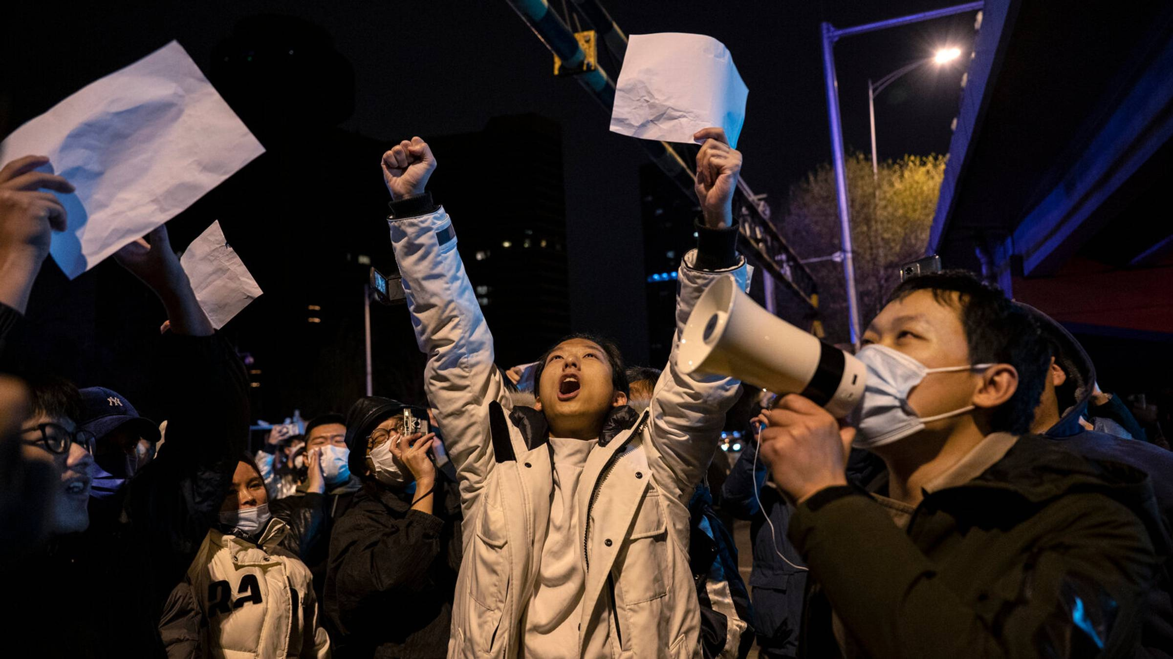 Si intensificano le proteste in Cina contro la politica “zero Covid”