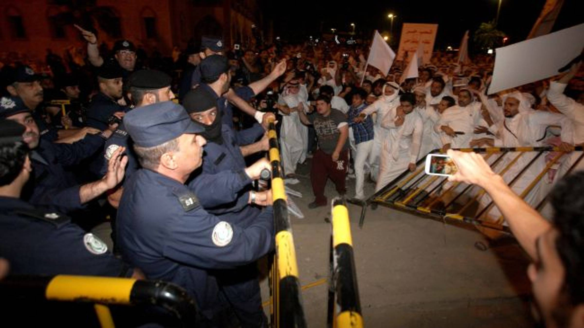 Kuwait: la riforma elettorale dietro la crisi politica 