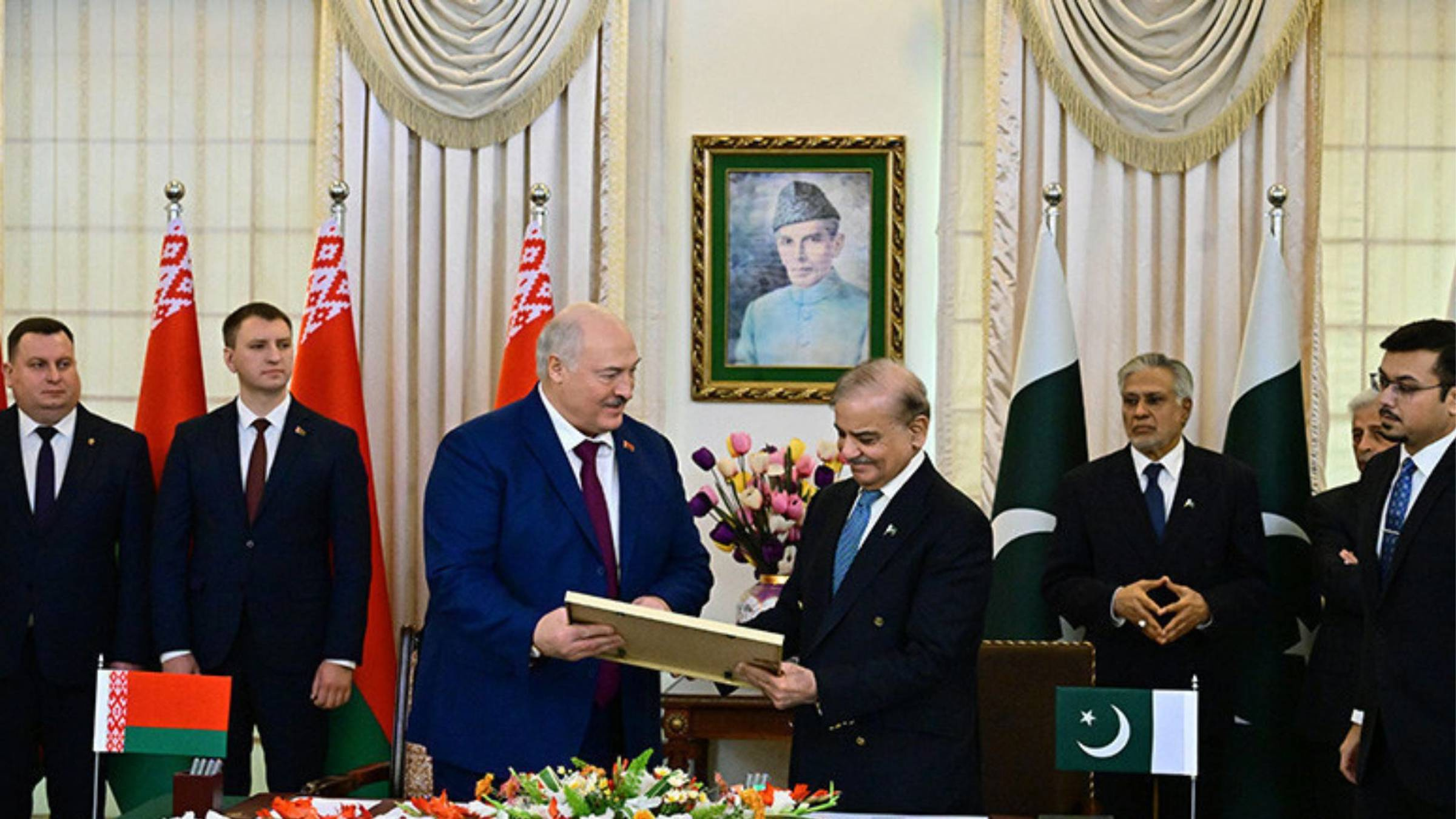 Lukašenko in Pakistan: tra cooperazione economica, rischi di isolamento e sanzioni