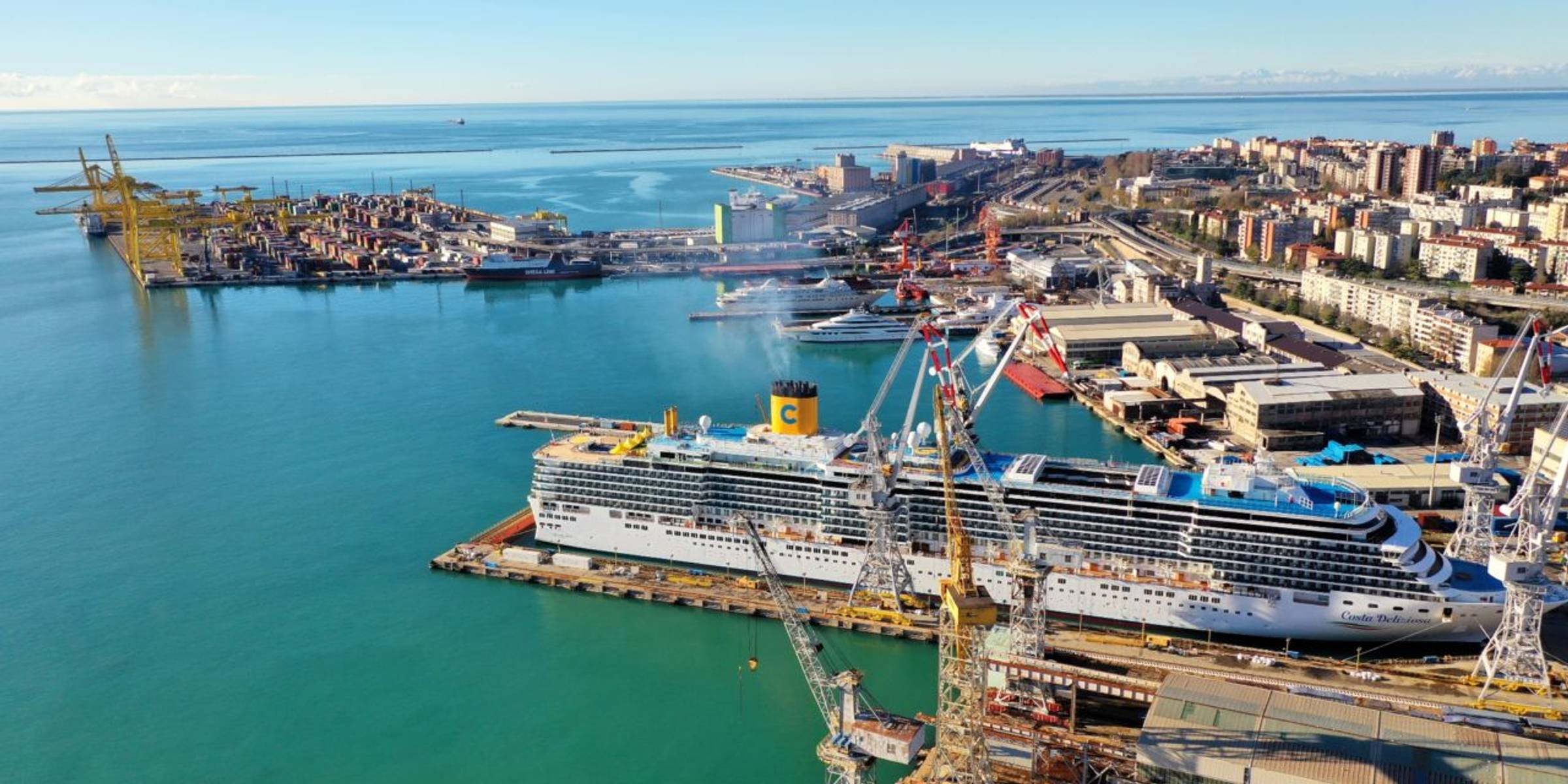 Cyberminacce alle infrastrutture portuali italiane: vulnerabilità strategiche e risposta operativa nel dominio marittimo