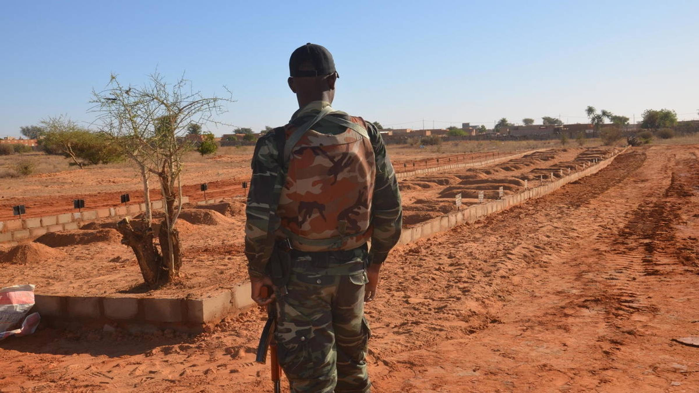 Il massacro di Inates e la crescita del terrorismo Jihadista in Niger e nel Sahel 