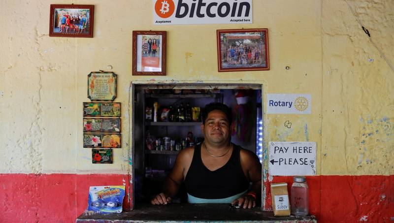 El Salvador primo Paese al mondo a adottare i bitcoin come moneta legale