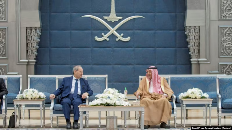 Il disgelo verso la Siria: un processo già in atto nel mondo arabo