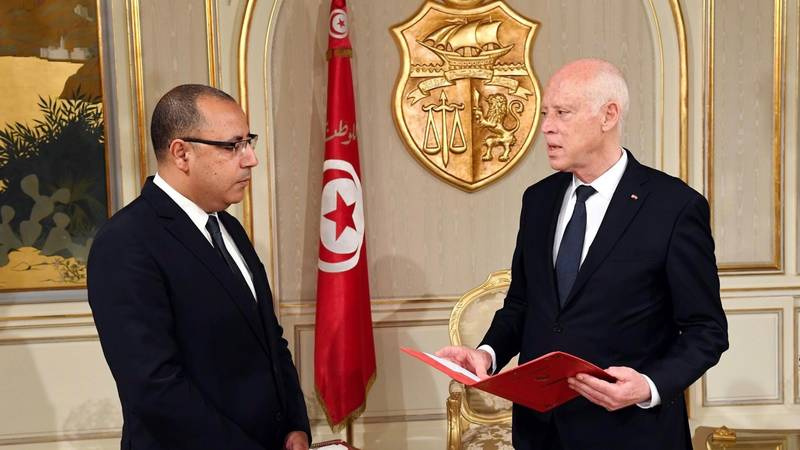 Tunisia, con Mechichi si insedia il governo del Presidente