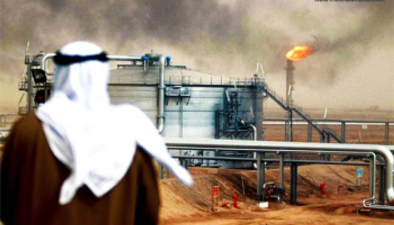 Il crollo dei prezzi del petrolio: ripercussioni macroeconomiche e geopolitiche