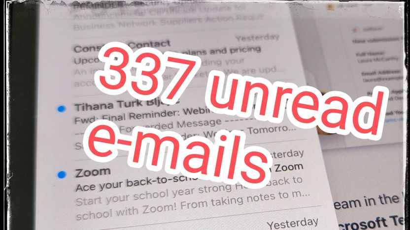 E-mail inbox nakon godišnjeg i poruka o odsutnosti iz ureda