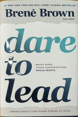 Prvi koraci u vodstvu hrabro, iskreno i s glavom i srcem (Dare to lead)
