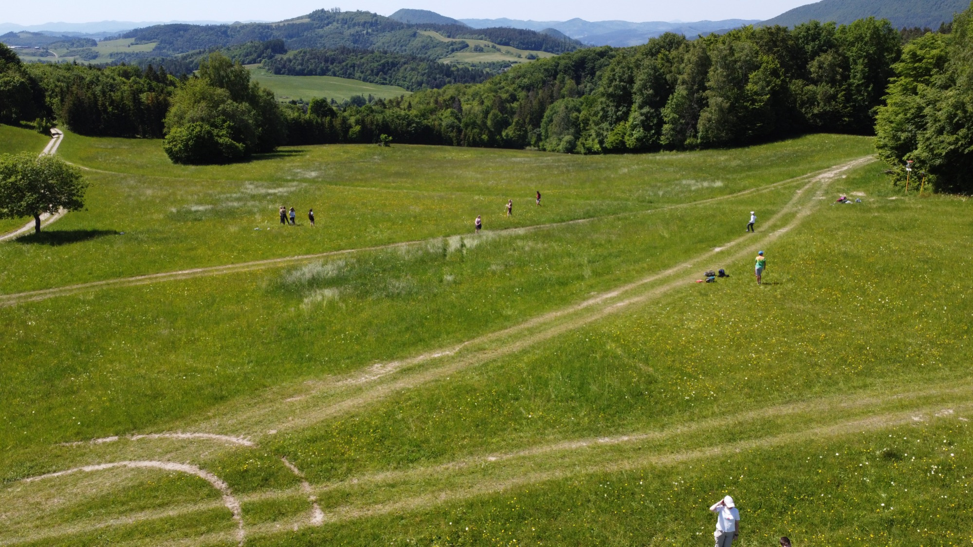 Sekunda B na turistike