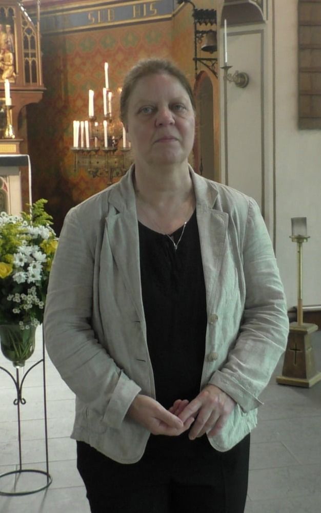 portretfoto pastor Lange.jpg