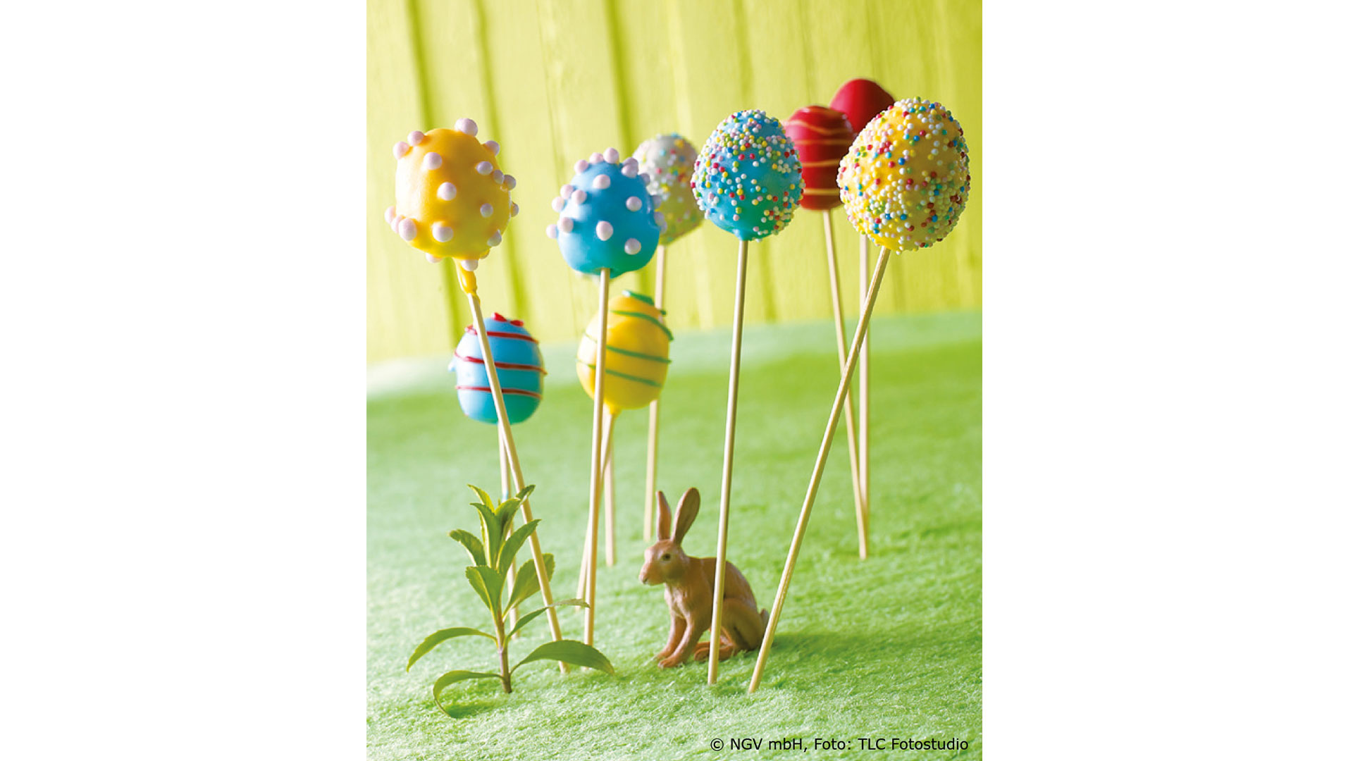 20190416<em>Blog</em>Ostern-backen_Eier.jpg