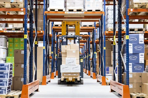 Bunzl shares rally on outlook and renewed buyback featured picture