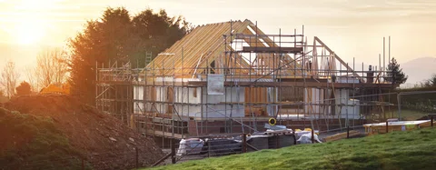 Housebuilders fall as UK inflation hots up featured picture