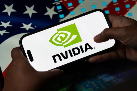 FTSE closes in the red ahead of Nvidia earnings  featured picture
