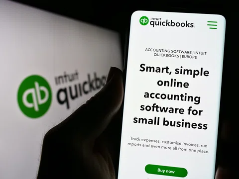 How Intuit’s market-beating growth is powering the stock to all-time highs featured picture
