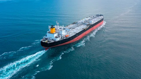  FTSE 100 flat as all eyes on Strait of Hormuz featured picture