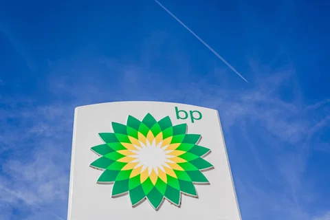 BP shares gain on strong second-quarter production featured picture