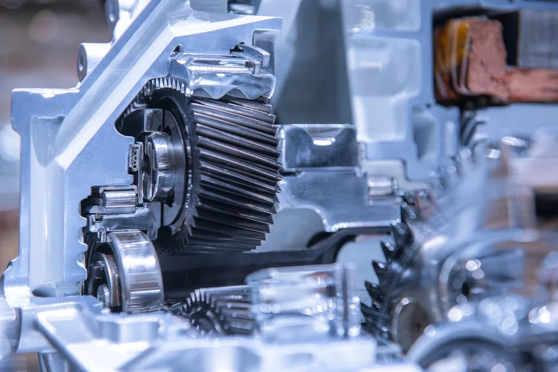 EV motor with powertrain