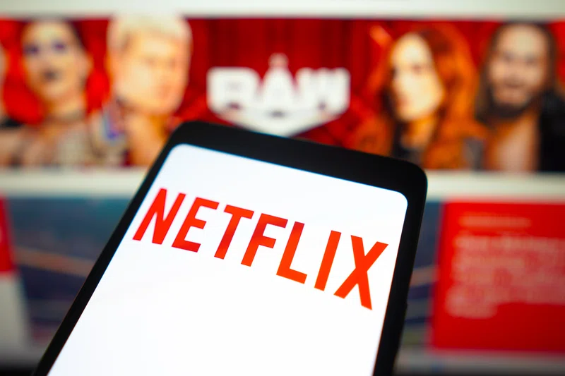 Netflix on mobile, Raw on TV