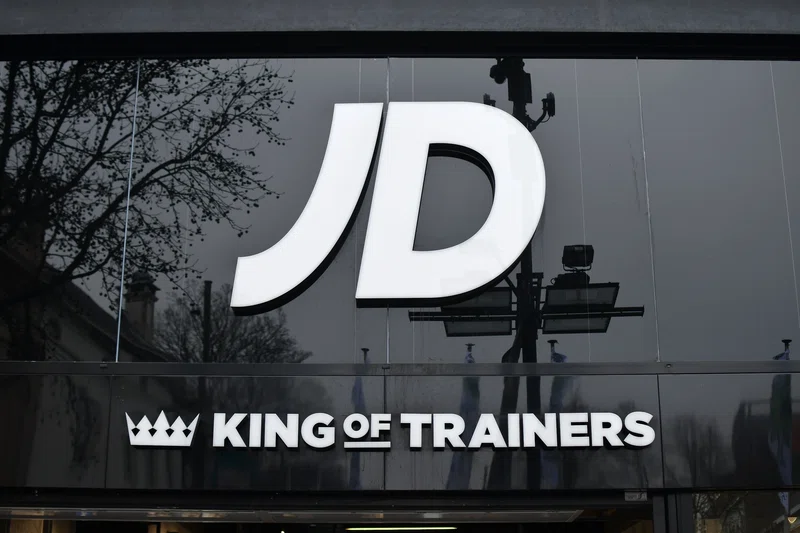 JD logo on shop fascia