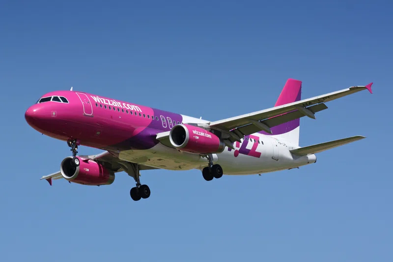 Wizz air plane