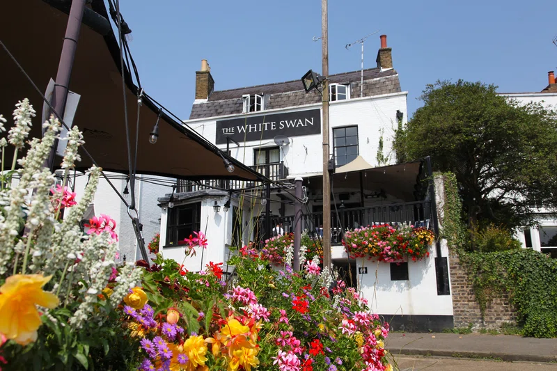White Swan pub