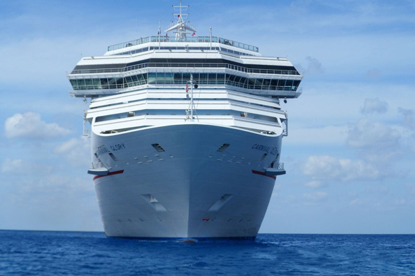Cruise-ship.jpg