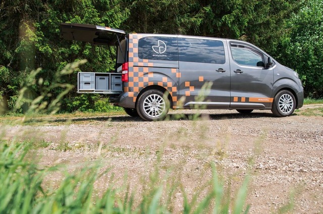 Accuride heavy-duty 9300 series slides in a camper van kitchen application