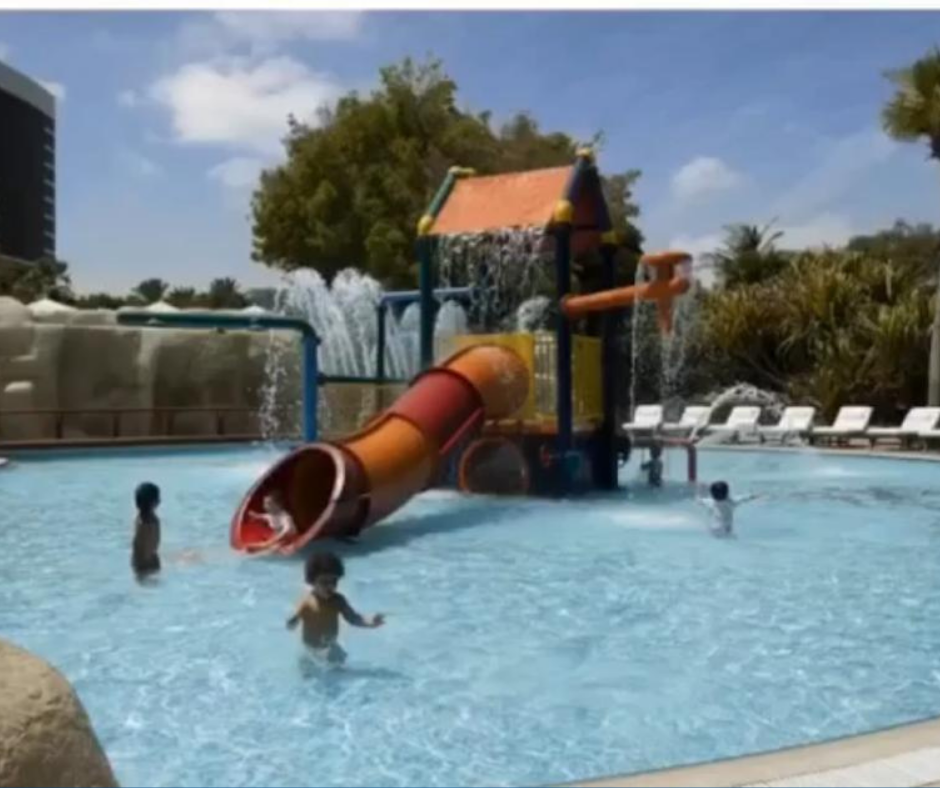 A Guide to Kid-Friendly Hotel Mini WaterSplash Park.png