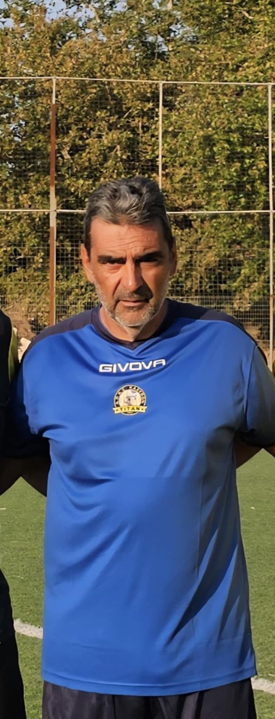 Giorgos Big Team.jpg
