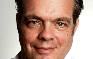 Jan_Webering_Portrait_close klein