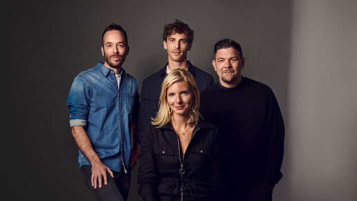 Die Jury des Innovationswettbewerbs MAKE TOMORROW NEW