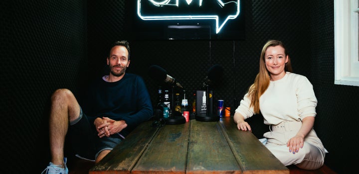 Philipp Westermeyer und Insa Mohr in der Podcast-Kabine bei OMR. Foto: OMR