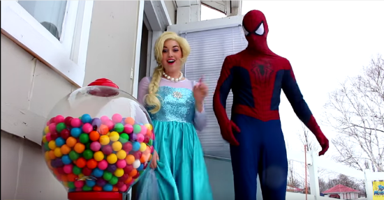 Superhelden aus dem Youtube-Kanal Toy Monster