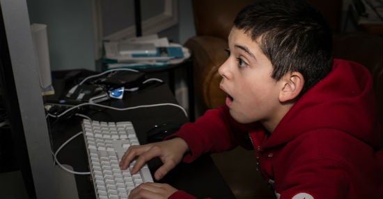 „Das... das... ist aber ein wirklich hässlicher Banner!“ (Foto: ransomtech / Flickr / CC BY-NC-SA 2.0 